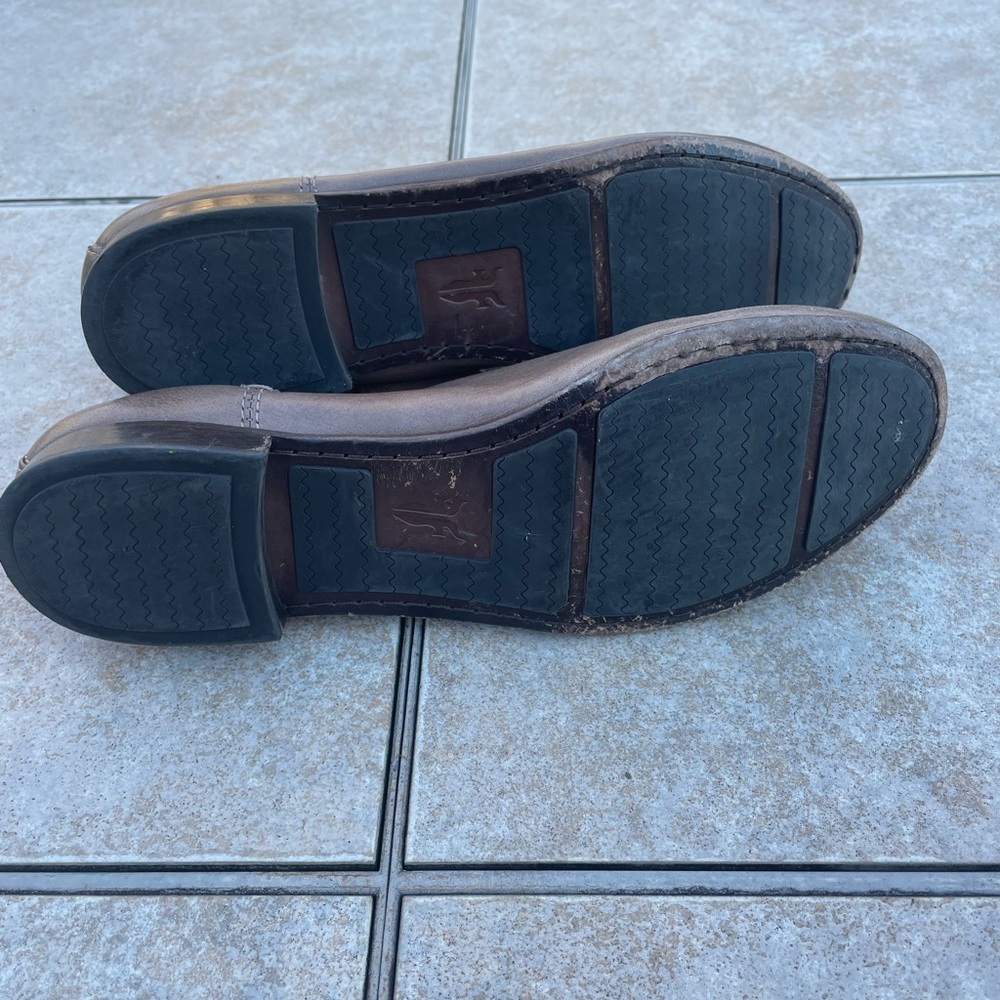 Frye Jillian Chelsea boots - Picture 6 of 11